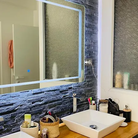 Апартаменты Quartier Des Thermes *