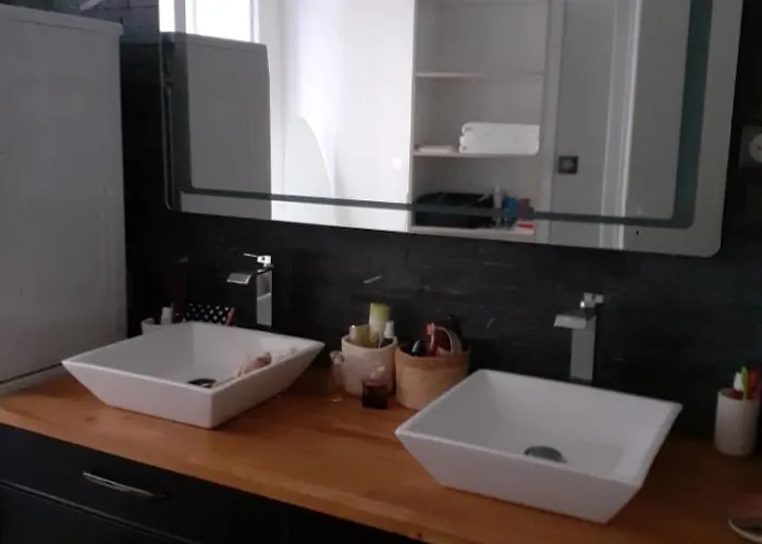 Quartier Des Thermes Apartment